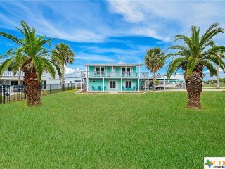 Foreclosed Home - 1797 W BAYSHORE DR, 77465
