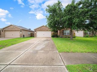 Foreclosed Home - 6910 CLOVER WALK LN, 77469