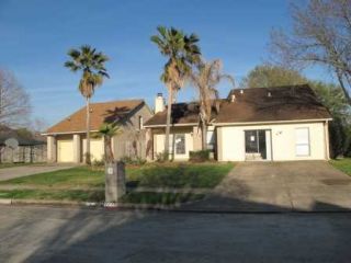 Foreclosed Home - 3735 CLOVER MEADOWS ST, 77505