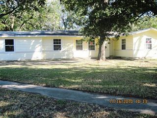 Foreclosed Home - 917 SUNSET DR, 77506