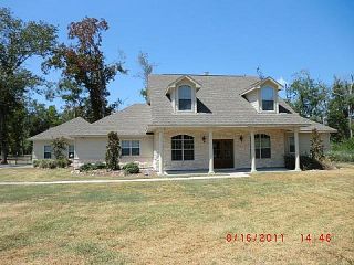 Foreclosed Home - 3209 FOX DR, 77521