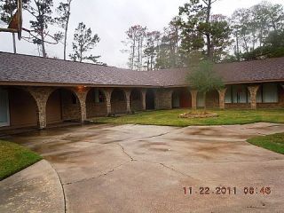 Foreclosed Home - 107 W CIRCLE DR, 77521