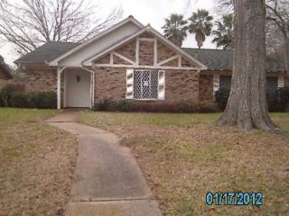 Foreclosed Home - 1101 COYOTE LN, 77521