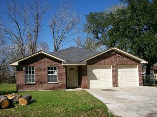 Foreclosed Home - 304 LISA LN, 77535