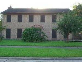 Foreclosed Home - 328 OLD COURSE DR, 77546