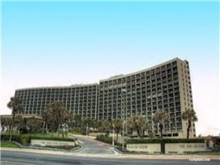Foreclosed Home - 5220 SEAWALL BLVD APT 434, 77551