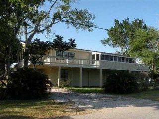 Foreclosed Home - 529 PINE RD, 77565