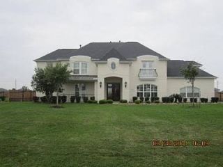 Foreclosed Home - 3926 SHADOW POINT DR, 77573