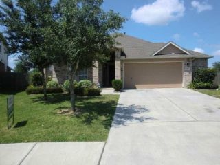 Foreclosed Home - 3010 SILHOUETTE BAY DR, 77584