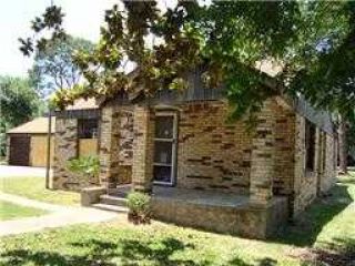 Foreclosed Home - 221 22ND ST N, 77590