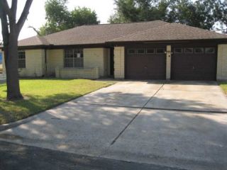 Foreclosed Home - 1717 21ST AVE N, 77590