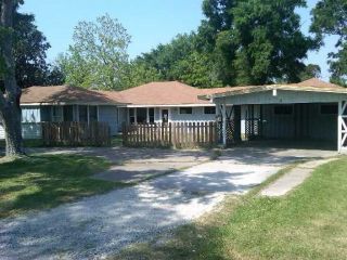 Foreclosed Home - 2740 GRAVES AVE, 77619