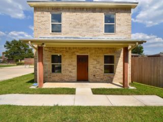 Foreclosed Home - 165 ALLEN ST # 100, 77657