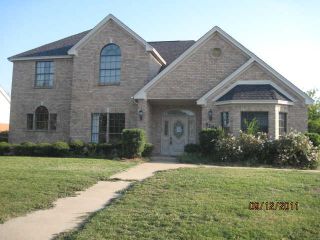 Foreclosed Home - 5395 ARBOR WOOD LN, 77706