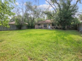 Foreclosed Home - 2518 WATERWOOD LN, 77803
