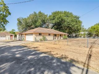 Foreclosed Home - 8267 FM 141, 77853