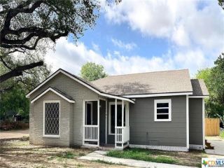 Foreclosed Home - 1705 AVONDALE ST, 77901