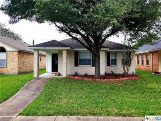 Foreclosed Home - 107 IDYLWOOD PL, 77901