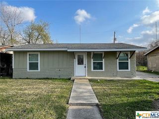 Foreclosed Home - 207 BASIN ST, 77901