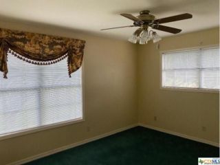 Foreclosed Home - 410 CHARLESTON DR, 77904