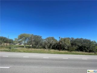 Foreclosed Home - 8316 US HIGHWAY 59 S, 77905