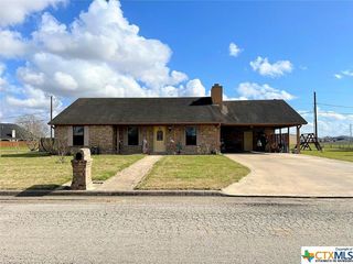 Foreclosed Home - 901 FOXGLOVE DR, 77957