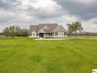 Foreclosed Home - 7242 OLD HIGHWAY RD, 77968