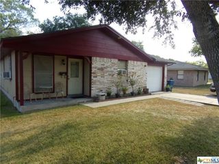 Foreclosed Home - 1410 BURKEDALE DR, 77979