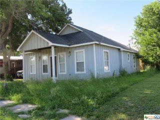 Foreclosed Home - 110 W SCOTT ST, 77990