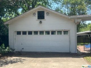 Foreclosed Home - 504 COKE ST, 77995