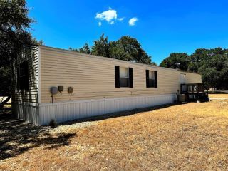 Foreclosed Home - 593 PRIVATE ROAD 1511, 78003