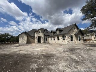 Foreclosed Home - 494 STONE LOOP, 78009