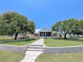 Foreclosed Home - 3606 HIGHWAY 281, 78022