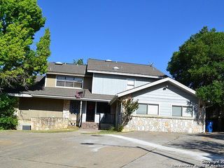 Foreclosed Home - 701 OAKLAND HILLS LN, 78028