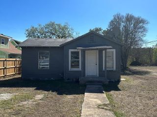 Foreclosed Home - 337 GUADALUPE ST, 78028