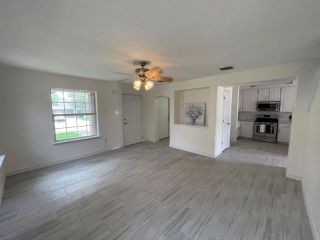 Foreclosed Home - 10107 CABALLO DR, 78045