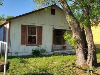 Foreclosed Home - 602 W IRELAND ST, 78102