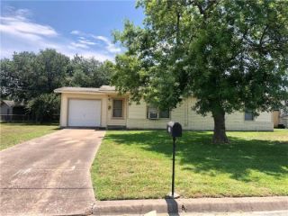 Foreclosed Home - 1803 GULF ST, 78102