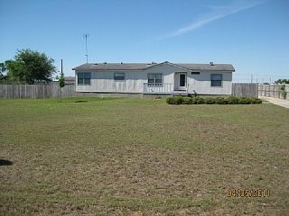 Foreclosed Home - 214 CREEKVIEW DR, 78114