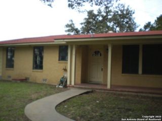 Foreclosed Home - List 100612152