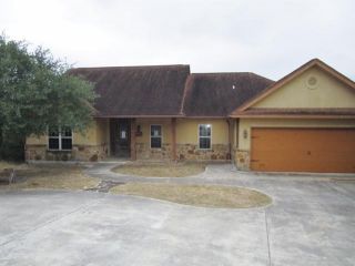 Foreclosed Home - 1974 Canyon Bend, 78133