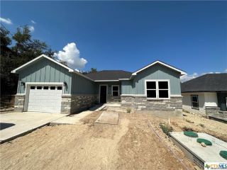 Foreclosed Home - 1351 CANYON EDGE, 78133