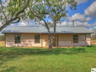 Foreclosed Home - 5582 FM 1117, 78140