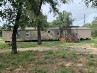 Foreclosed Home - 1100 VIVROUX RANCH RD, 78155