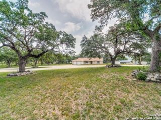Foreclosed Home - 34560 SMITHSON VALLEY RD, 78163