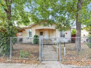 Foreclosed Home - 216 UNIVERSITY AVE, 78201