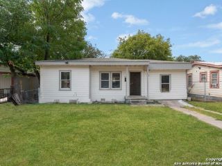 Foreclosed Home - 1726 SAN ANGELO, 78201
