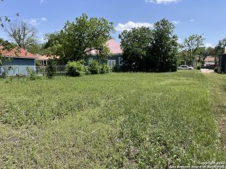 Foreclosed Home - 1015 HAYS ST, 78202