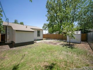 Foreclosed Home - 1015 EDWARDS, 78204