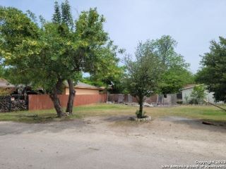 Foreclosed Home - 2201 SANTIAGO ST, 78207
